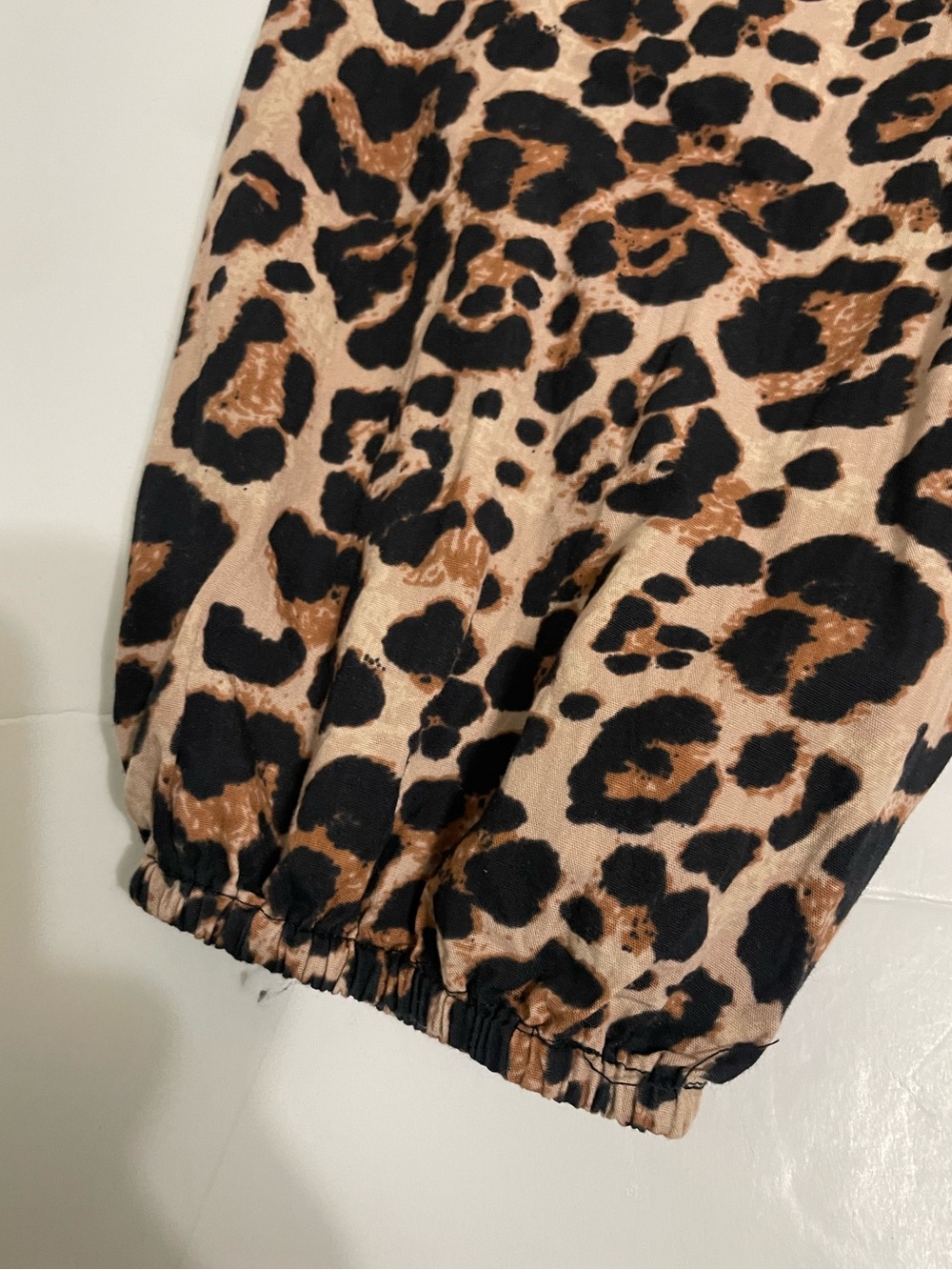 Sim & Sam Leopard Print Babydoll Peplum Tie Front Long Puff Sleeve Boho Top SZ M - Picture 10 of 16